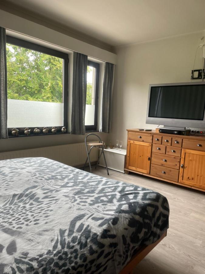 Homestay La Montagne Des Coeurs Eygenbilsen エクステリア 写真
